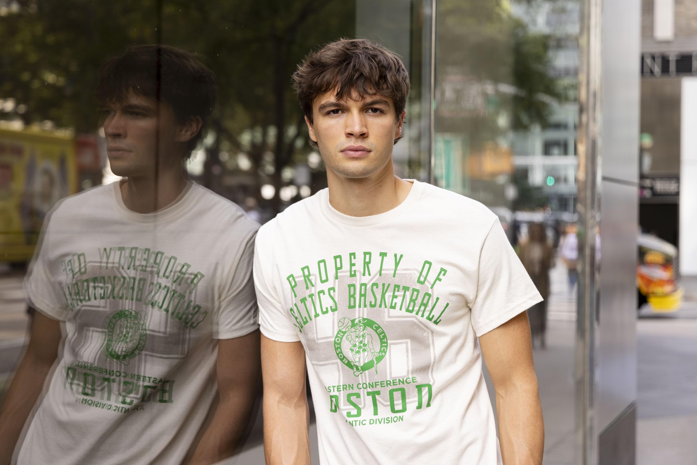 Ultra Game Men's NBA Official Standard Super Soft Nostalgic T-Shirt - Image 4