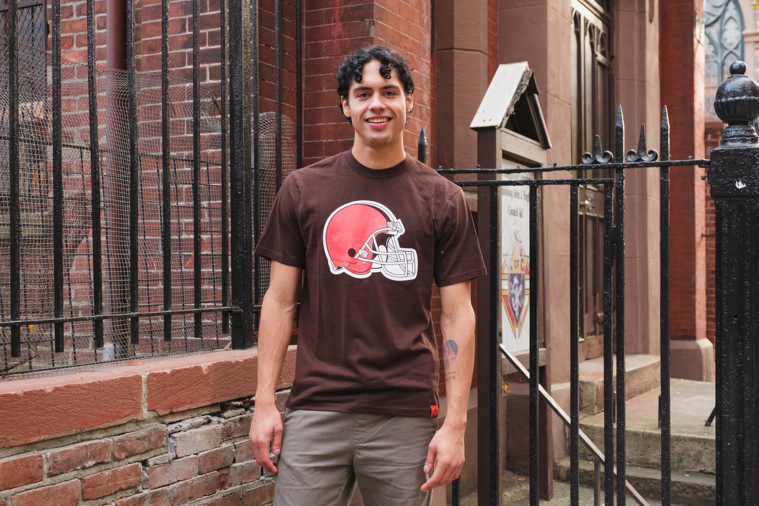 Ultra Game Men's NFL Official Super Soft Game Day T-Shirt - Image 4