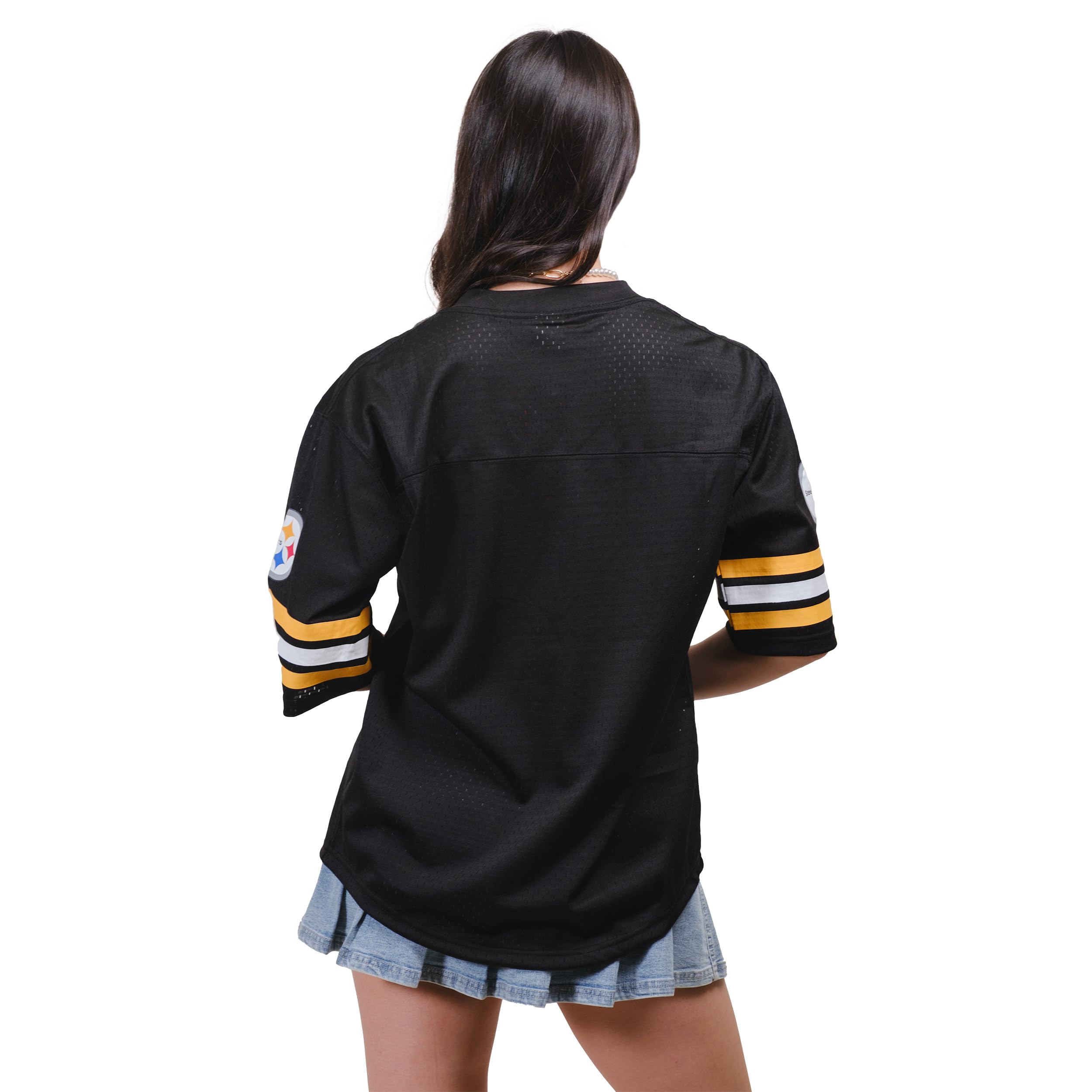 Ultra Game Women's NFL Official Soft Mesh Vintage Gameday Shirt - Image 3