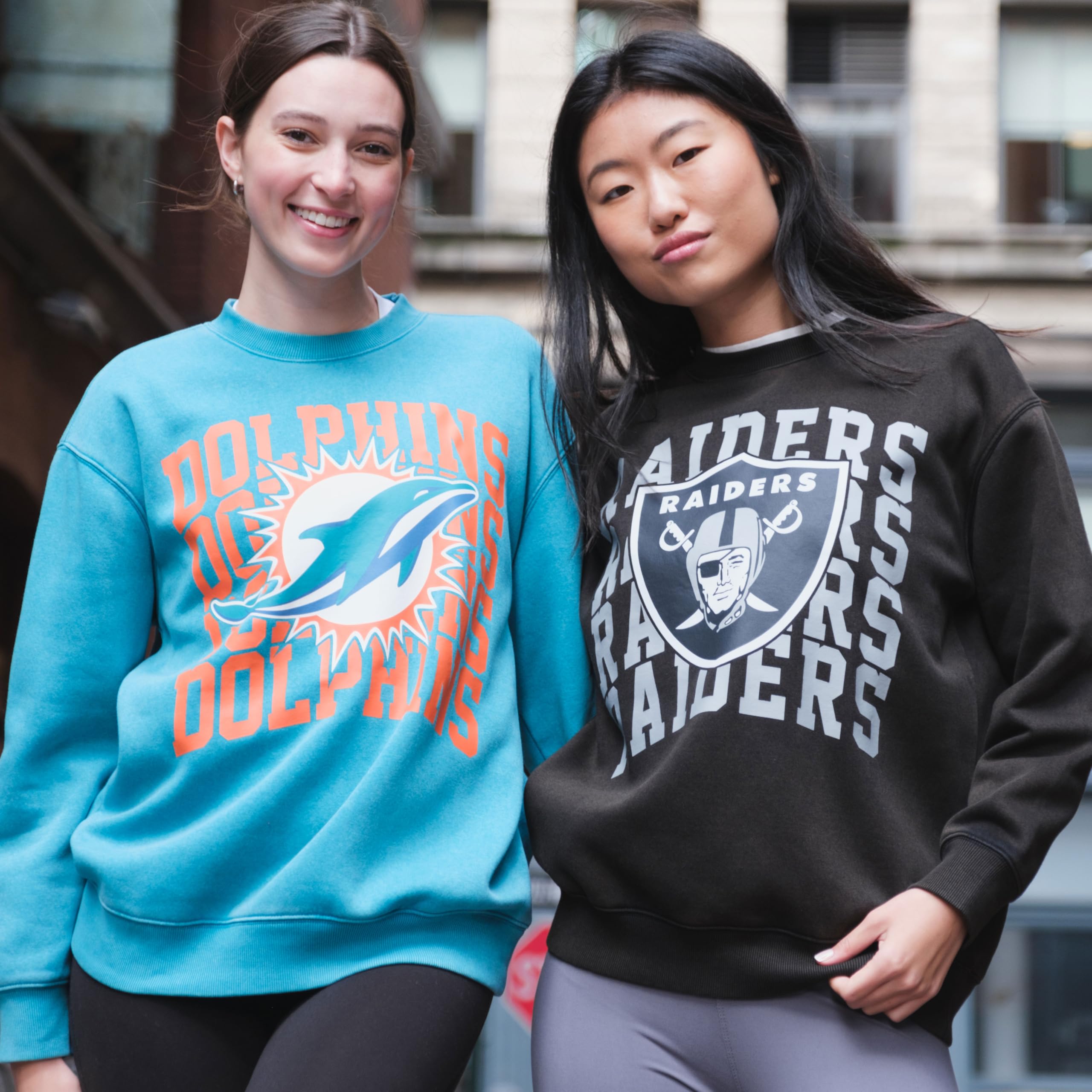 Ultra Game Women's NFL Official Super Soft Oversized Cozy Sweatshirt - Image 4