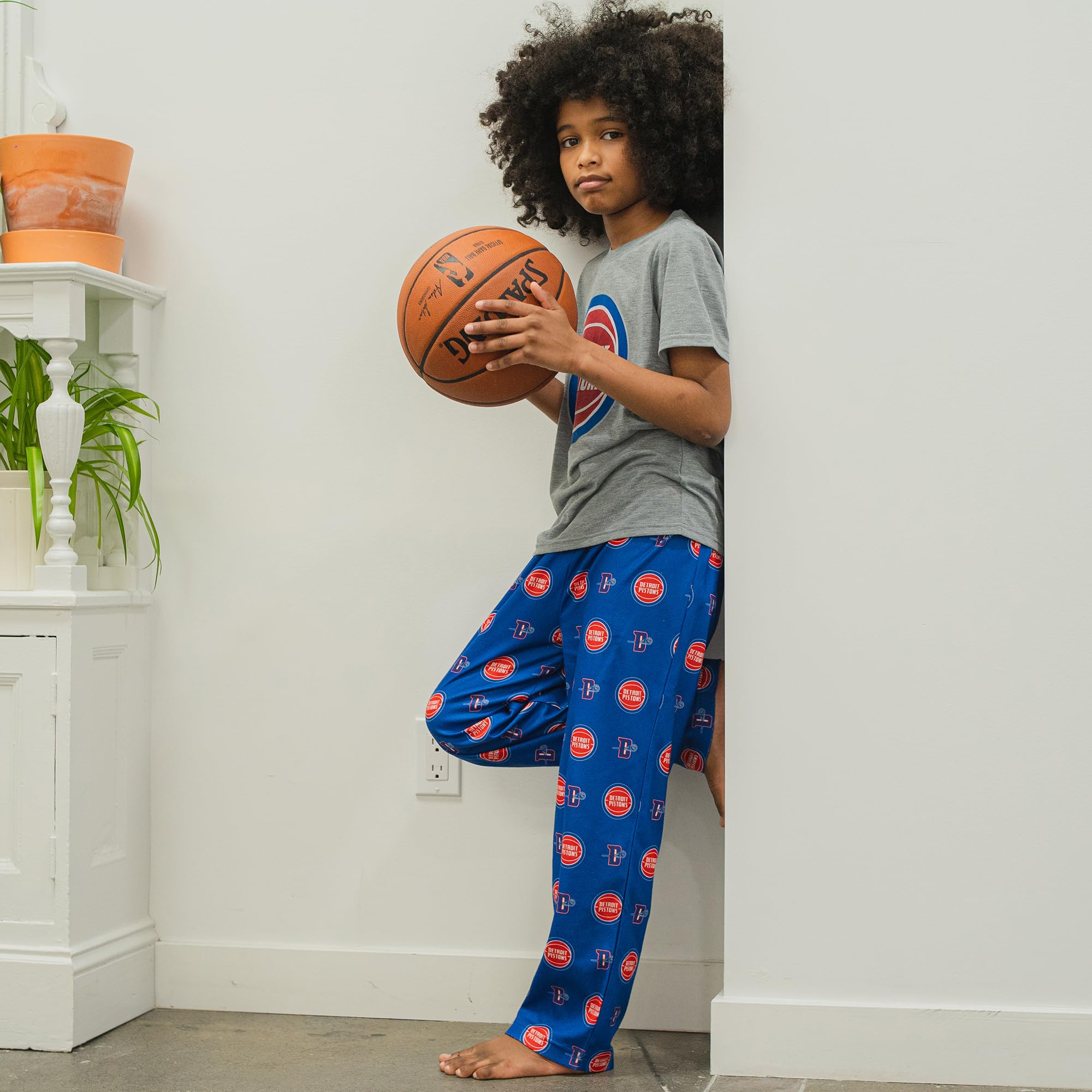 Ultra Game Youth NBA Official 2-Piece PJs Lounge Pants & Tee Set - Image 4